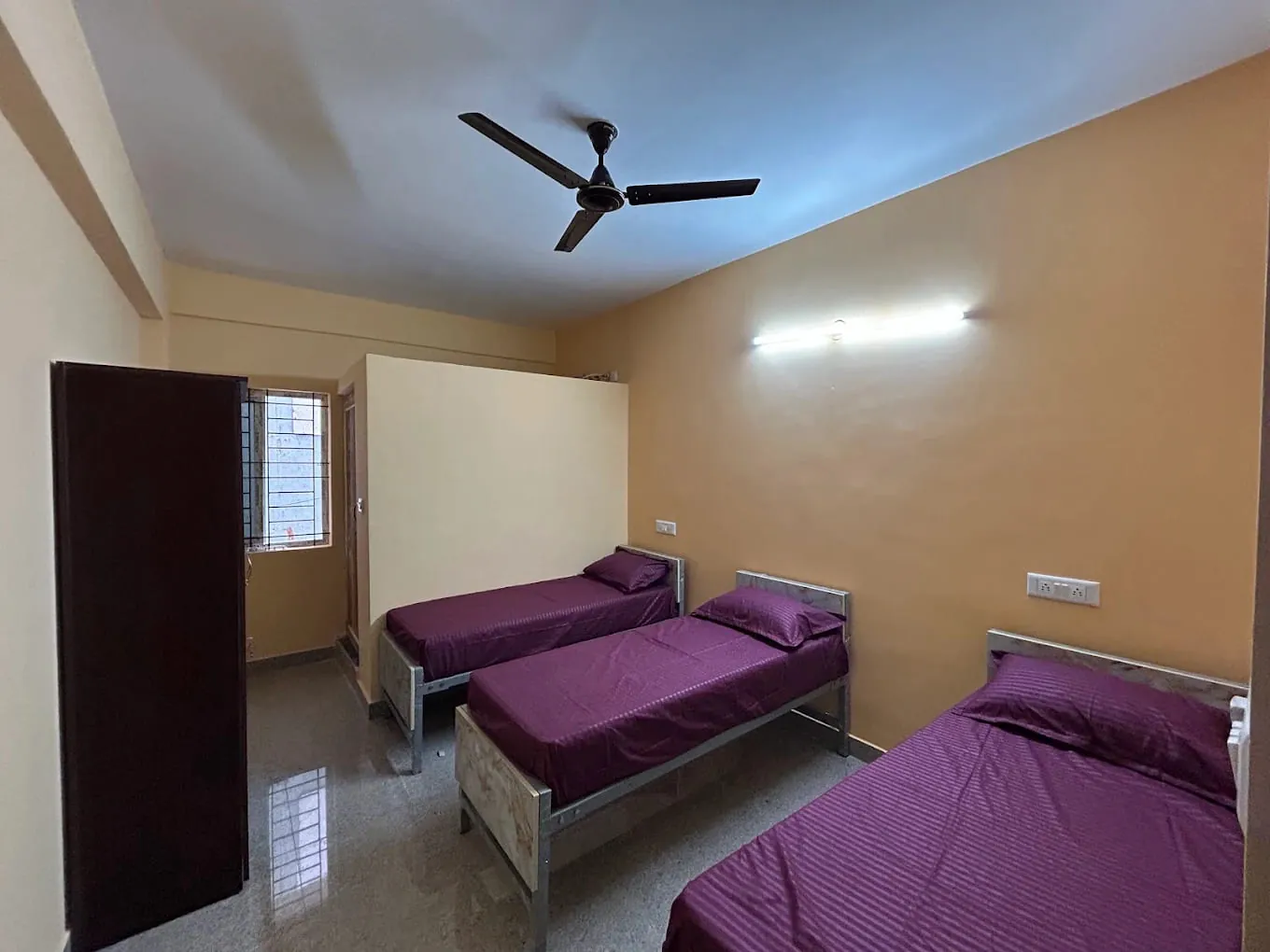 V S R Co-living PG in Mangammanapalya, Bengaluru, photo 6
